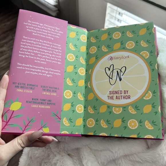 SIGNED The Seven Year Slip by Ashley Poston | Fairyloot Special Edition - Picture 2 of 5